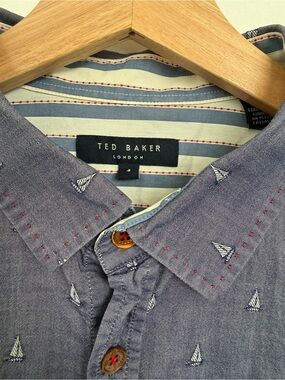 Ted Baker London Men Blue Sailboat Print Long Sleeve Button-Down Size 4 (US XL)